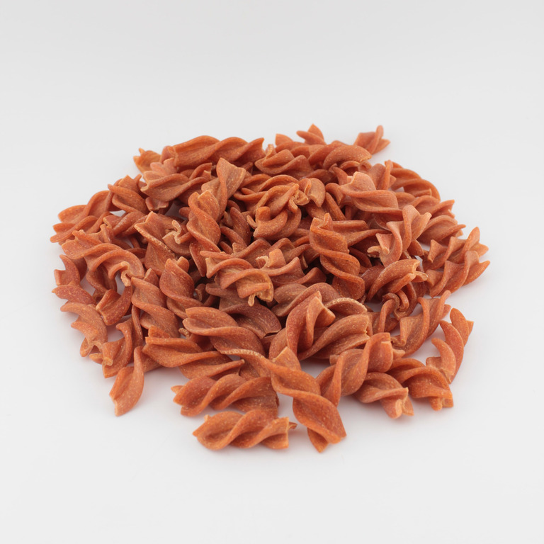 Makaron Pszenny Paprykowy Świderki, cena za 100 g (1)